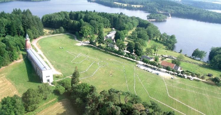 Centre international d'art et du paysage de l'île de Vassivière. Centre international d'art et du paysage de l'île de Vassivière.
