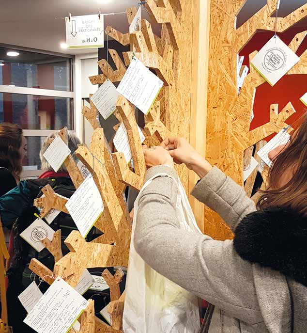 Après les Rencontres, des clubs permettront aux acteurs de poursuivre les échanges et le partage d'expériences sur la séquence ERC. 165 feuilles expriment les attentes quand tu format de ces clubs. © Voix active - Maxime Lemaire Après les Rencontres, des clubs permettront aux acteurs de poursuivre les échanges et le partage d'expériences sur la séquence ERC. 165 feuilles expriment les attentes quand tu format de ces clubs. © Voix active - Maxime Lemaire