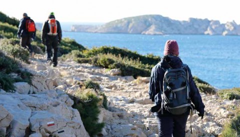 L’expérience d’activités sur le site contribue à l’élaboration de l’image que l’on se fait d’un territoire. © Céline Bellanger - Parc national des Calanques